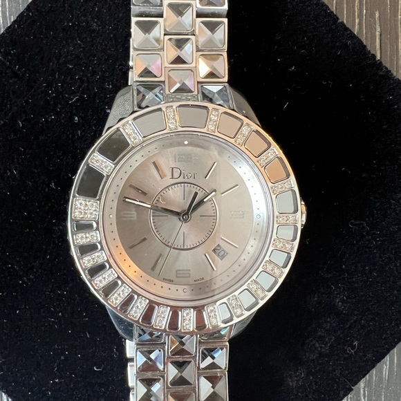 Christian Dior crystal watch like new - Picture 3 of 9